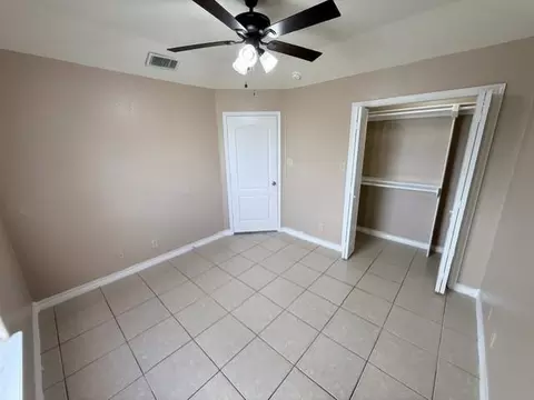 Other - 512 Norwich Lp #4, Laredo, TX 78045 photo 5 of 5