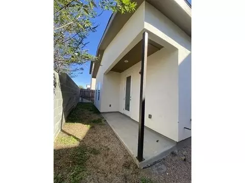 Exterior - 422 Deer Path Loop, Laredo, TX 78045 photo 3 of 4