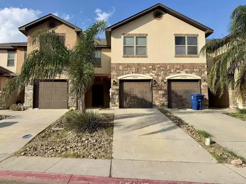 5704 Montevista Dr #5704, Laredo, TX 78041