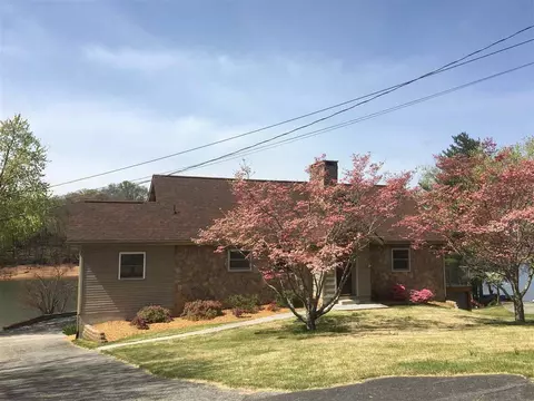 218 Five Point Dr, Talbott, TN 37877 photo 1