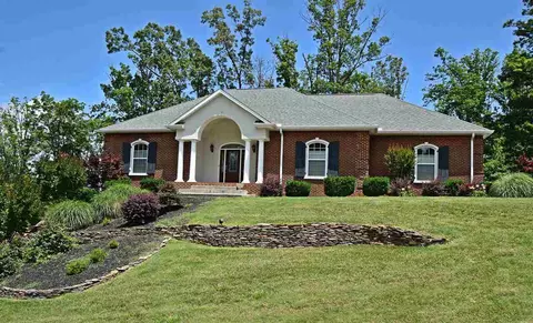 8035 Cross Creek Dr, Talbott, TN 37877 photo 1