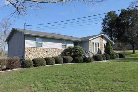 7427 Circle Point Dr, Talbott, TN 37877 photo 1