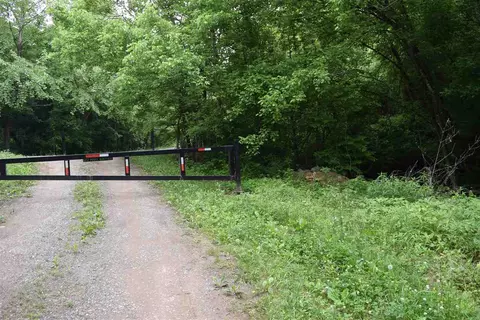 3472 Glendale Rd, Bybee, TN 37713 photo 9