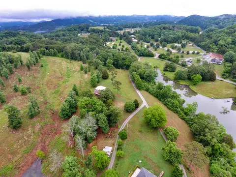445 Howard Rd, Bean Station, TN 37708 photo 9