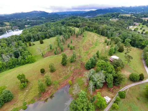 445 Howard Rd, Bean Station, TN 37708 photo 8
