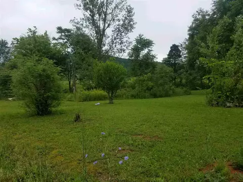 747 Broadway Dr, Bean Station, TN 37708 photo 1