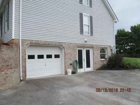 8200 Greenbriar Rd, Talbott, TN 37877 photo 31