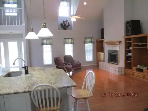 8200 Greenbriar Rd, Talbott, TN 37877 photo 2