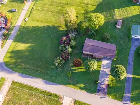 2643 Lowe Dr, Talbott, TN 37877 photo 25