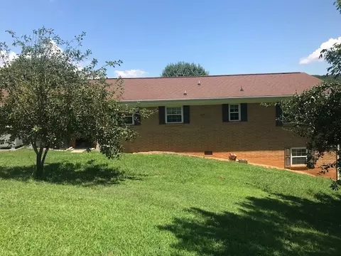 2643 Lowe Dr, Talbott, TN 37877 photo 4
