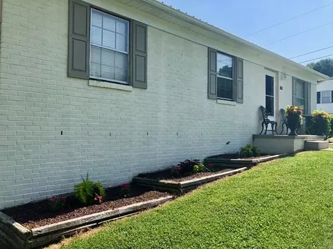 1688 Pleasant View Dr, Talbott, TN 37877 photo 3