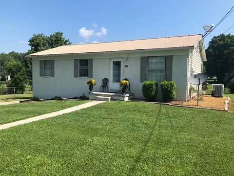 1688 Pleasant View Dr, Talbott, TN 37877 photo 2