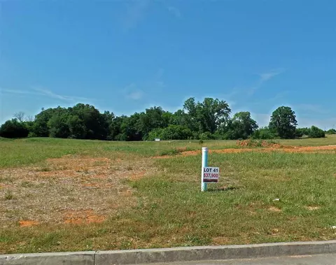5137 Aspen Ave, Morristown, TN 37813