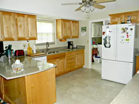 2905 Lake Forest Cir, Talbott, TN 37877 photo 11