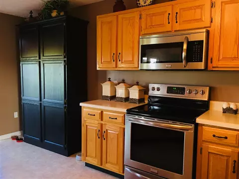 8023 W Pointe Dr, Talbott, TN 37877 photo 7
