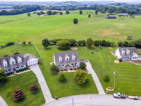 8023 W Pointe Dr, Talbott, TN 37877 photo 2