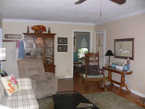 835 Yellow Brick Rd, Talbott, TN 37877 photo 4
