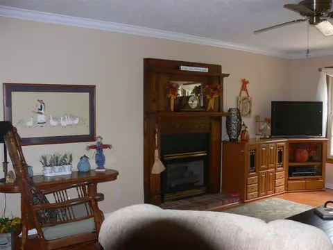 835 Yellow Brick Rd, Talbott, TN 37877 photo 5