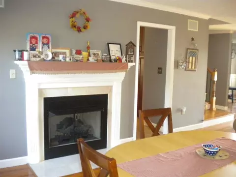 7318 Sugarwood Dr, Talbott, TN 37877 photo 2