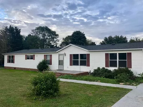 413 Meadowood Dr, Talbott, TN 37877 photo 5