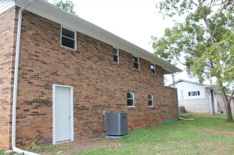 2581 Sharon Cir, Talbott, TN 37877 photo 21