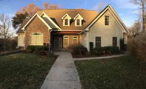 8166 Cross Creek Dr, Talbott, TN 37877 photo 1