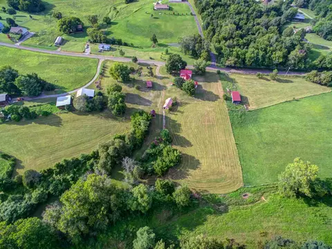 789 S Chucky Pike, Talbott, TN 37877 photo 8