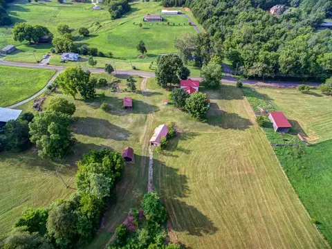789 S Chucky Pike, Talbott, TN 37877 photo 9