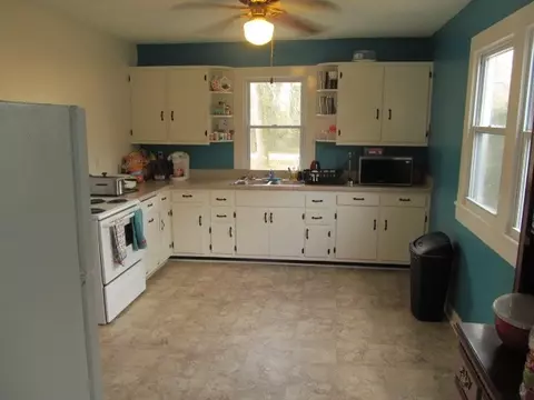 8069 Greenbriar Rd, Talbott, TN 37877 photo 16