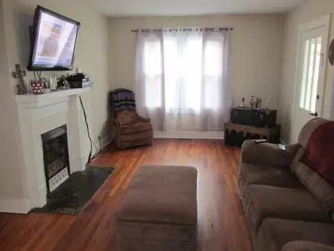 8069 Greenbriar Rd, Talbott, TN 37877 photo 2