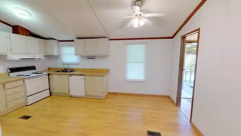 7676 Wells Rd, Talbott, TN 37877 photo 10
