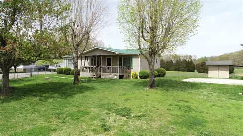 7676 Wells Rd, Talbott, TN 37877 photo 2