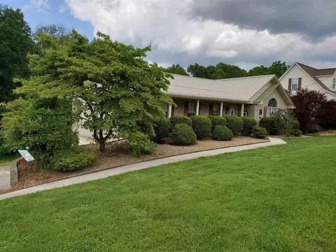 8112 W Pointe Dr, Talbott, TN 37877 photo 4