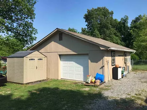 5914 Bernie Cir, Talbott, TN 37877 photo 23