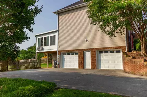 7538 Stonehenge Dr, Talbott, TN 37877 photo 6