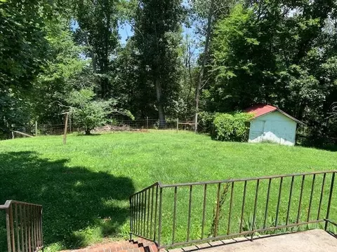 2196 Carmichael, White Pine, TN 37890 photo 9