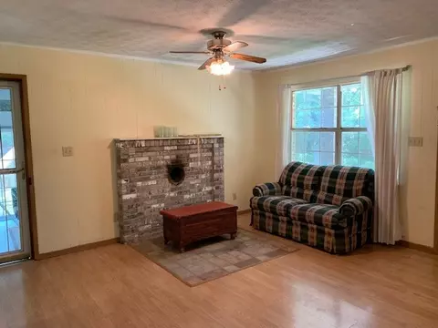 2196 Carmichael, White Pine, TN 37890 photo 4