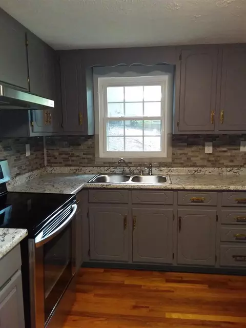 2628 Sharon Cir, Talbott, TN 37877 photo 9