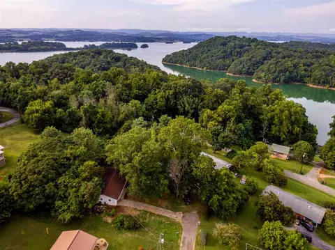 7131 Scottie Cir, Talbott, TN 37877 photo 2