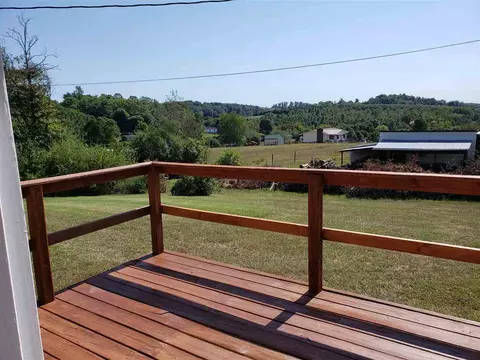 6547 Withers Cir, Talbott, TN 37877 photo 2