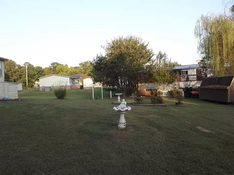 2317 Lakeshore Dr, Bean Station, TN 37708 photo 7