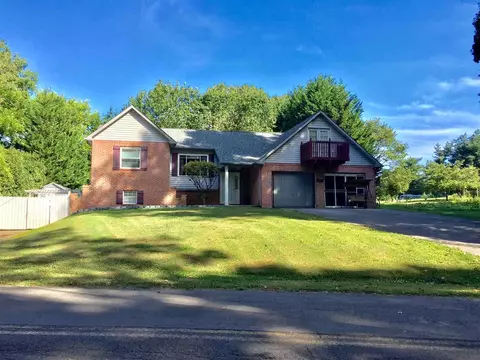 2879 Lake Forest Cir, Talbott, TN 37877 photo 1