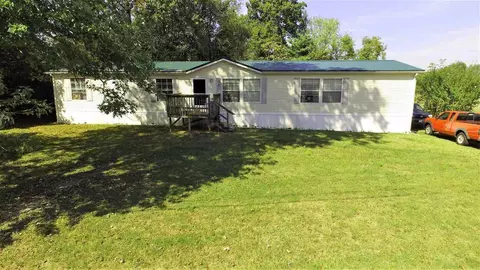 5905 Bernie Cir, Talbott, TN 37877 photo 5