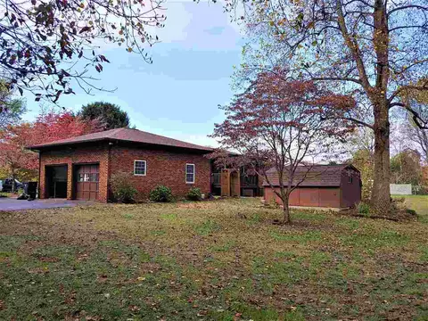 309 Britton Dr, Talbott, TN 37877 photo 3