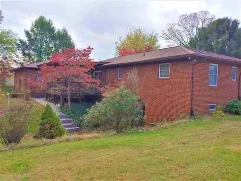 309 Britton Dr, Talbott, TN 37877 photo 6