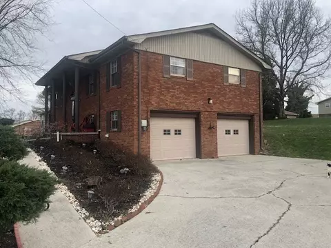 523 Andrew Cir, Talbott, TN 37877 photo 5