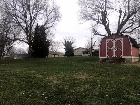 523 Andrew Cir, Talbott, TN 37877 photo 6