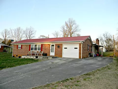 157 Britton Dr, Talbott, TN 37877 photo 2