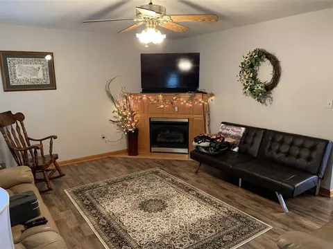 8184 W Pointe Dr, Talbott, TN 37877 photo 5