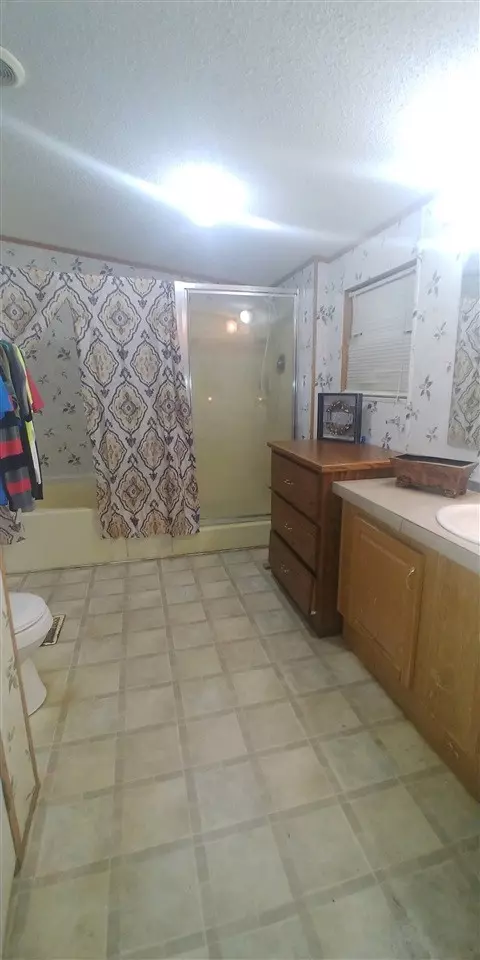 4915 Lakeshore Dr, Bean Station, TN 37708 photo 14